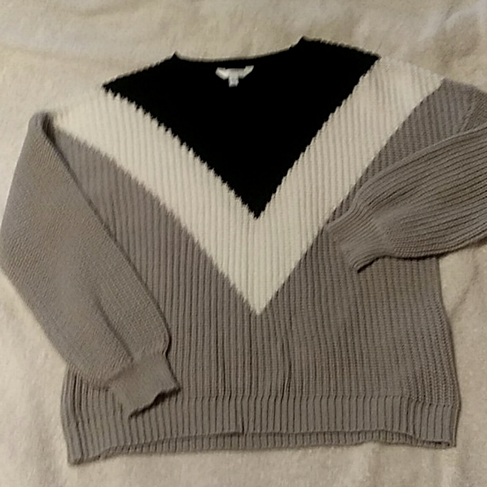 Sweater L